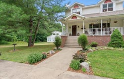 361 4th Street, Plainwell, MI 49080