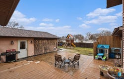 323 N Catherine Ave, Madison, SD 57042