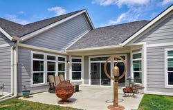 850 S 100th Street, West Des Moines, IA 50266