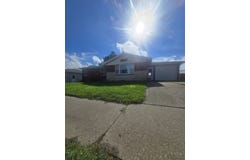901 S Main Street, Cuba City, WI 53807