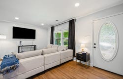 1123 S PERKINS Rd, Memphis, TN 38117