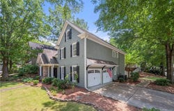 3071 Old Cabin Lane SE, Smyrna, GA 30080