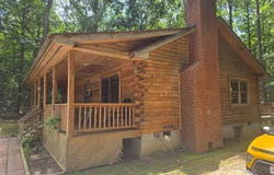466 LAUREL SPRINGS ROAD, HUSTLE, VA 22476