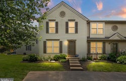 427 BANYAN CIRCLE DRIVE, LANCASTER, PA 17603