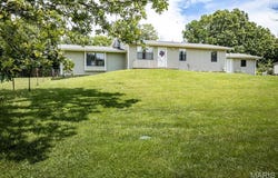 2604 Highway 17, Crocker, MO 65452