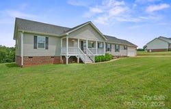 308 Laurel Ridge Drive, Lincolnton, NC 28092