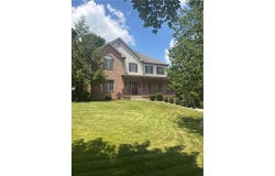 91 Celtic Ash Ct, Cranberry Twp, PA 16066
