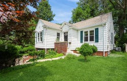 1655 Northwest Drive, Des Moines, IA 50310