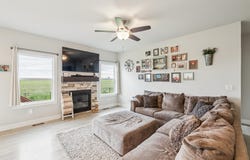 705 Lincoln Street NE, Bondurant, IA 50035