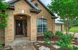 511 Chaneys Xing, Bertram, TX 78605