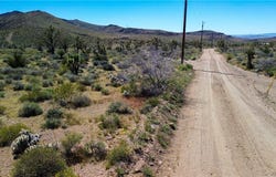 329-08-242 W INYO Drive, White Hills, AZ 86445