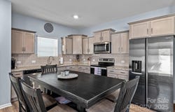 122 Dyssa Loop, Statesville, NC 28625
