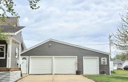 495 W 5th St, Garner, IA 50438