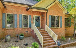 318 Dogwood Trace, Mcdonough, GA 30252