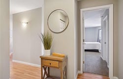 78 10th Street E, Saint Paul, MN 55101