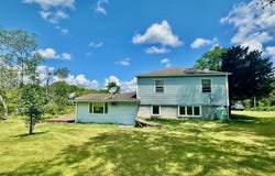 191 Hemlock Grove Road, Greentown, PA 18426