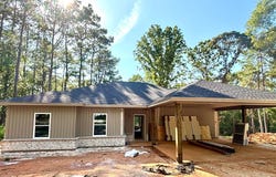 27 Holcomb Carroll Rd, Carriere, MS 39426