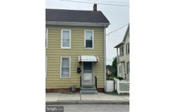 229 LOCUST Street, HANOVER, PA 17331