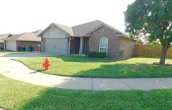 901 Coyote Drive, Yukon, OK 73099