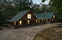 6 CR 1083, Oxford, MS 38655