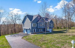 12 Hill Road, Washingtonville, NY 10992