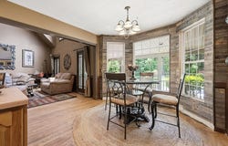 227 Eight Lots Rd, Sutton, MA 01590