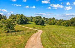 179 J and W Road, Olin, NC 28660