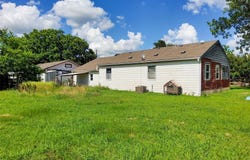 503 S Charles Street, Elm Mott, TX 76640