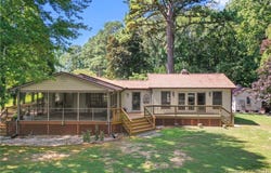 255  Colorado Dr, Heathsville, VA 22473