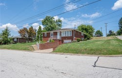 1936 Sylvan Ave, Latrobe, PA 15650