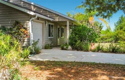 601 E SEMINOLE DRIVE, VENICE, FL 34293