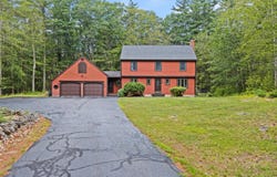 31 Highland Road, Standish, ME 04084