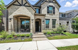1425 Eden Valleywood Way, Arlington, TX 76040