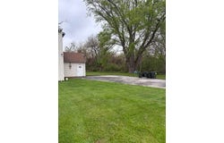 15742 Central Park Avenue, Markham, IL 60428