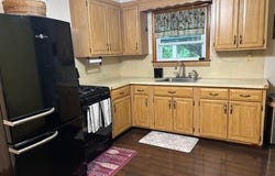 606 Avenue L, Matamoras, PA 18336