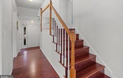 124 KINGSLAND CIRCLE, MONMOUTH JUNCTION, NJ 08852