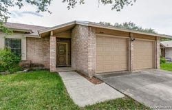2846 Burning Rock, San Antonio, TX 78247