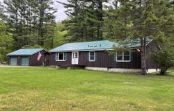 24 Brewster Way, Elizabethtown, NY 12932