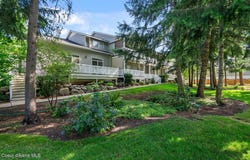 368 E Whispering Pines Lane, Coeur d'Alene, ID 83815
