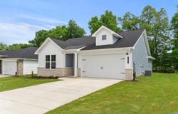 34 Aurora Circle, Fayetteville, TN 37334