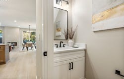 10121 SE 72ND Ave, Milwaukie, OR 97222