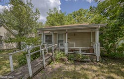 1205 Wisconsin Avenue, Joplin, MO 64801