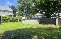 14-16 Valley Street, Brattleboro, VT 05301