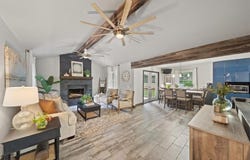 10270 Edgehill Drive, Edwardsville, KS 66111