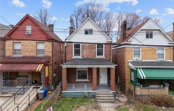 7128 Mount Vernon St, Homewood Brushton, PA 15208