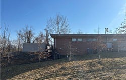 323 Breakneck Rd, Connellsville, PA 15425