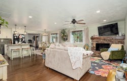 514 S Royal Avenue, Eagle Point, OR 97524