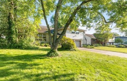 121 MEETING HOUSE LANE, CHERRY HILL, NJ 08002