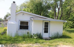8807 NE Starvation Lake Road, Mancelona, MI 49659-9507