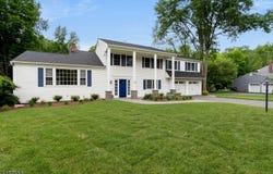 30 Normandy Dr, Parsippany-Troy Hills Twp., NJ 07054-4068